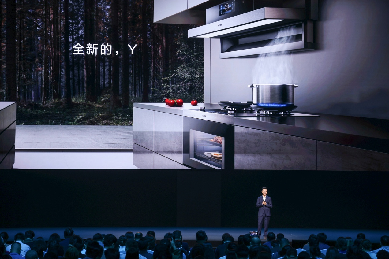 電視螢?zāi)划?huà)面

低可信度描述已自動(dòng)生成
