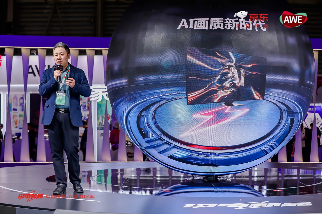 商店的玻璃窗上有貼商標

低可信度描述已自動生成